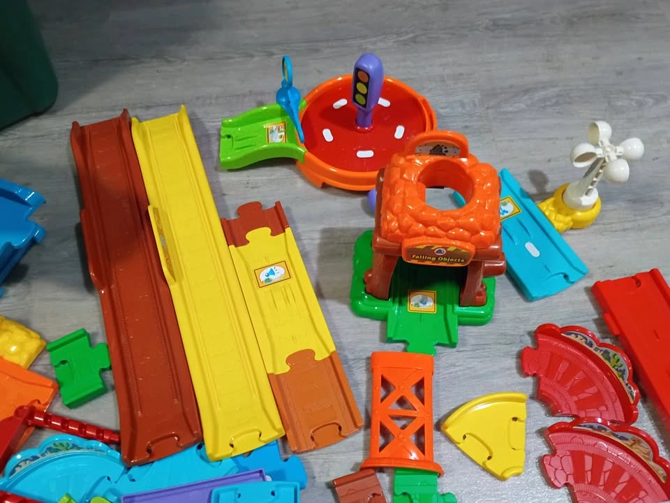 Lot of VTech Go! Go! Smart Wheels Track and Pieces - photo 5