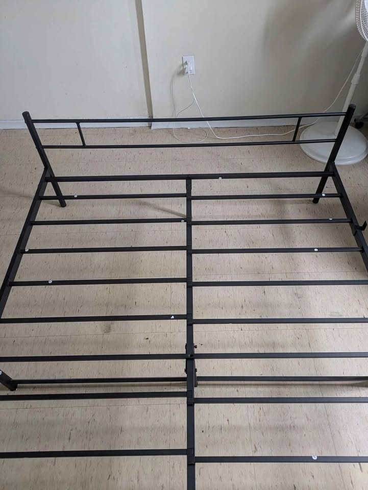 Queen Bed Frame - photo 2