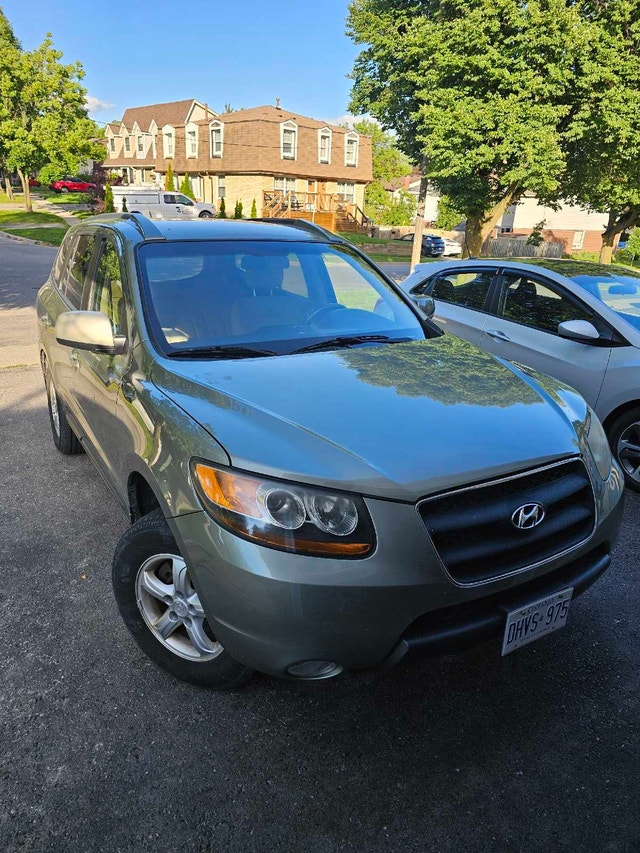 2009 Hyundai Santa Fe GL | 108k Kilometers - photo 2