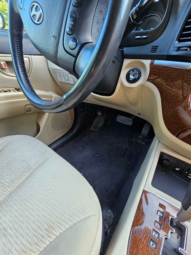 2009 Hyundai Santa Fe GL | 108k Kilometers - photo 5