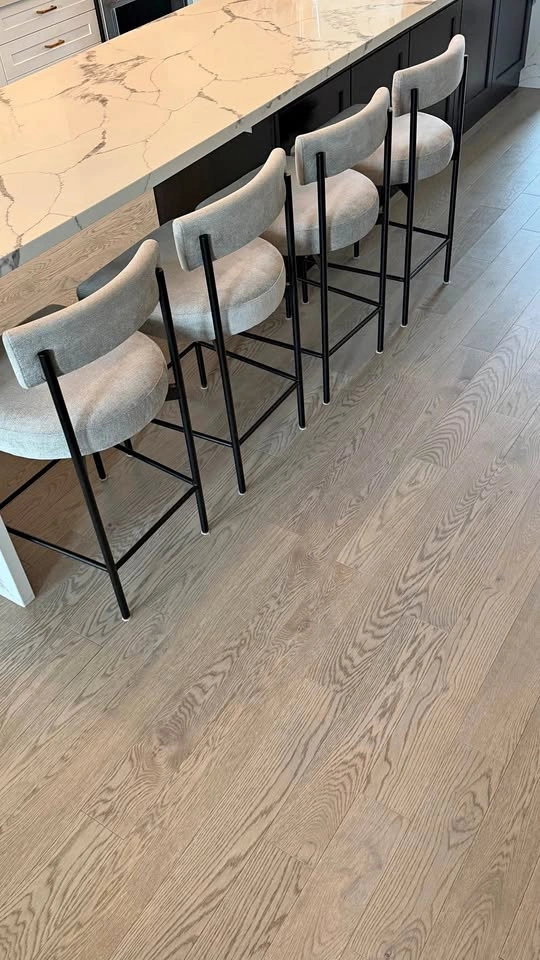 Elte Mkt Bar Stools