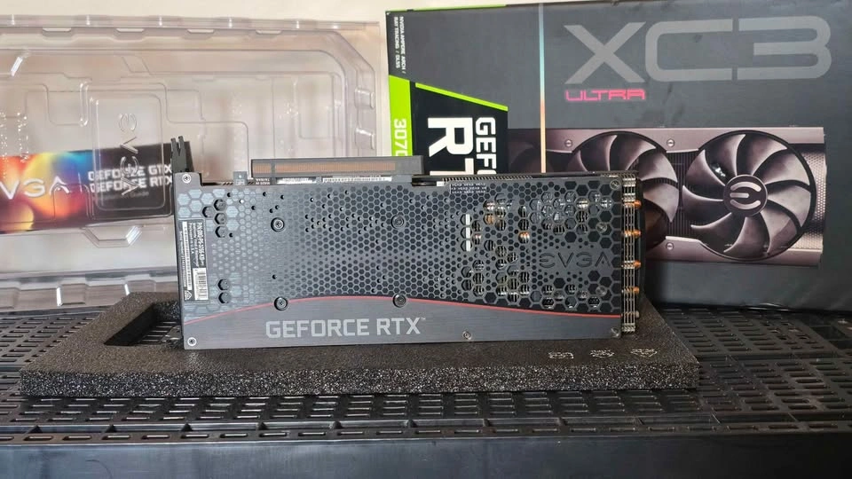 EVGA GeForce RTX 3070 XC3 Ultra Gaming Graphics Card - photo 3