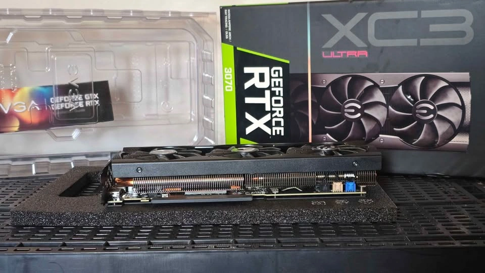 EVGA GeForce RTX 3070 XC3 Ultra Gaming Graphics Card - photo 4