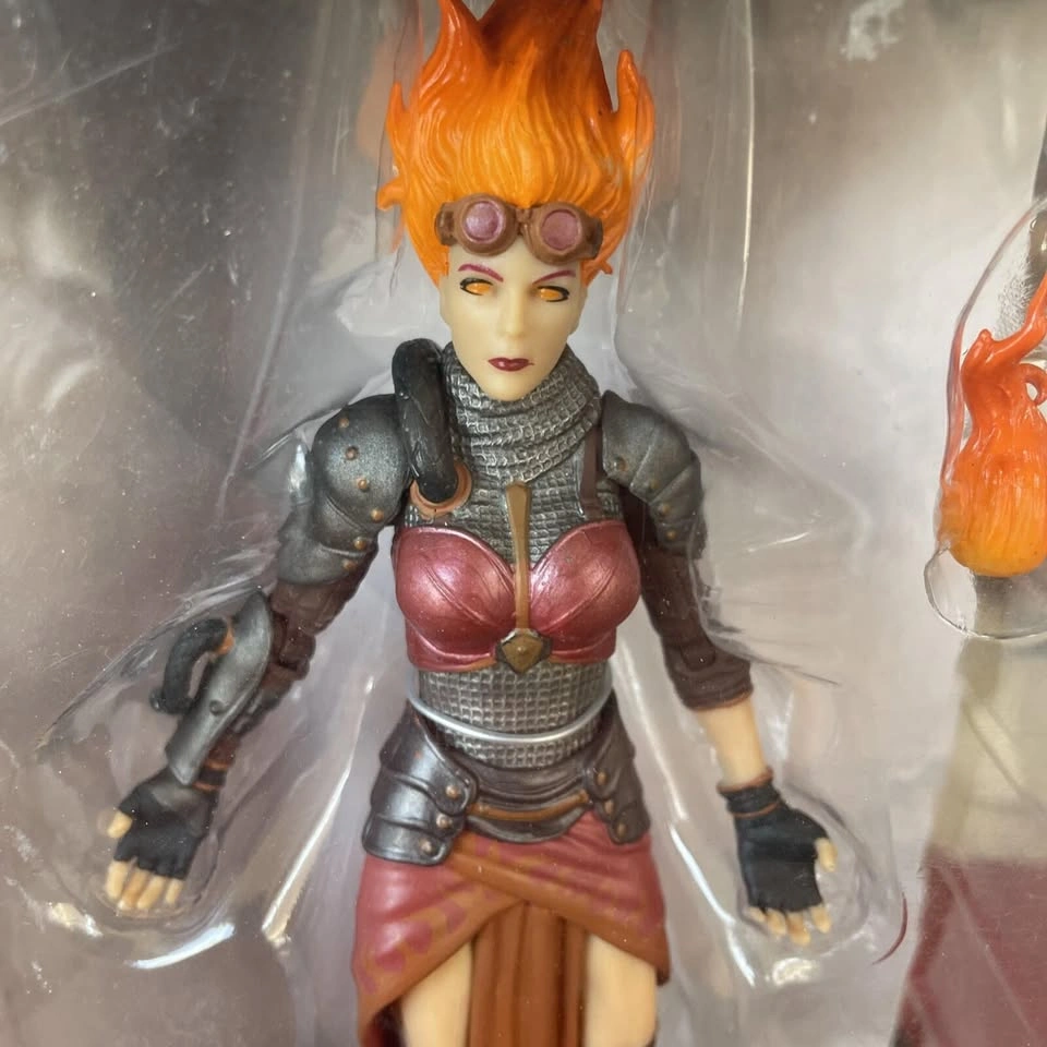 CHANDRA NALAAR Magic the Gathering Legacy Collection 6" Figure # - photo 2