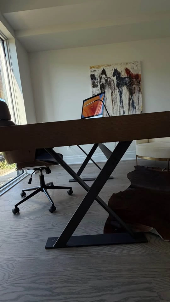 Office table - photo 3