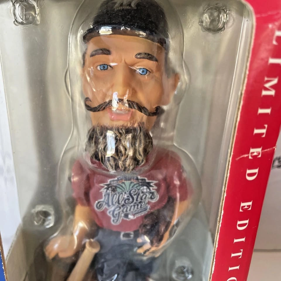 2002 Milwaukee Brewers Legends of the Diamond Bobblehead - photo 2