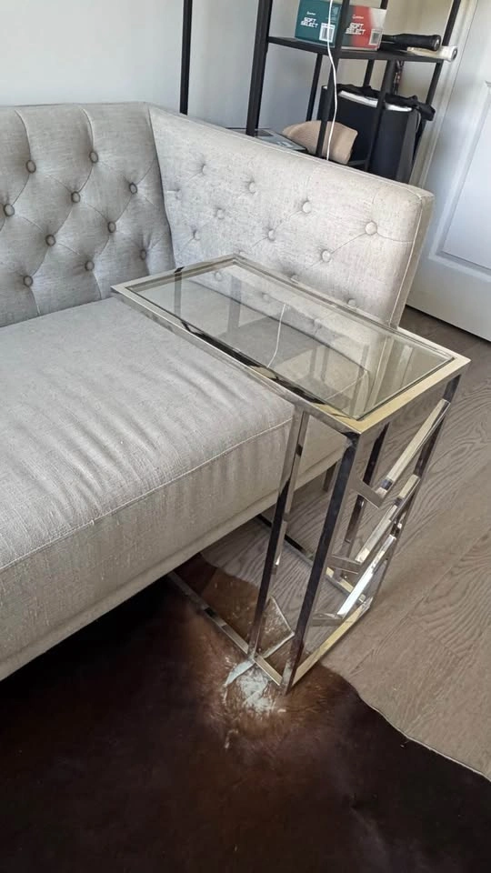Office furniture CB2 - photo 3