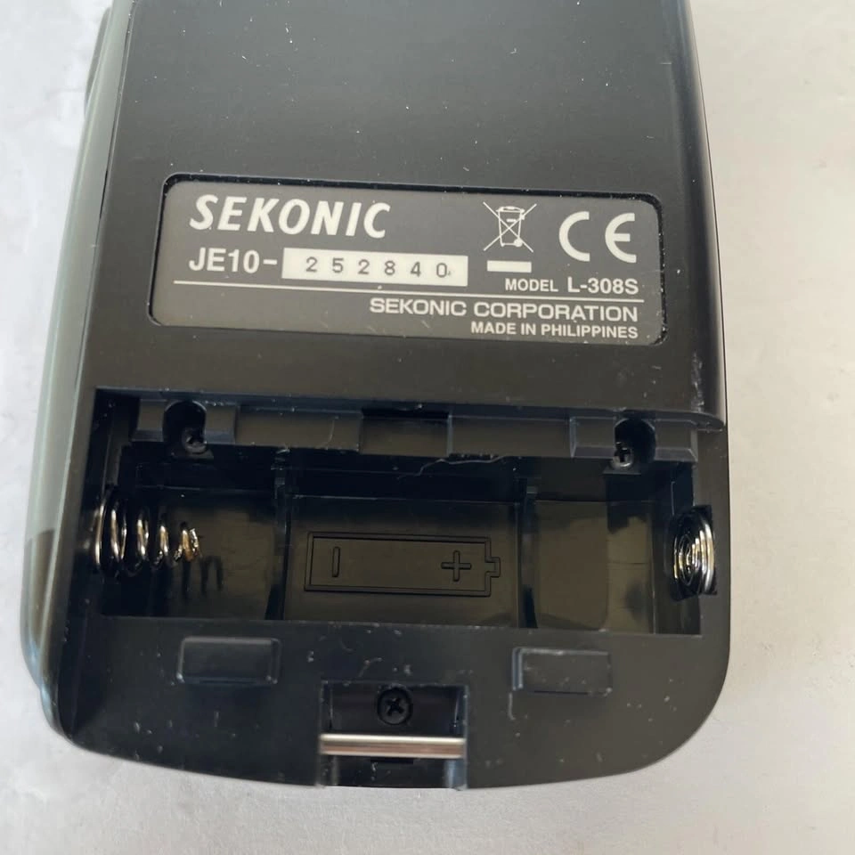 Sekonic L-308S Flashmate Digital Light Meter with Case - photo 4