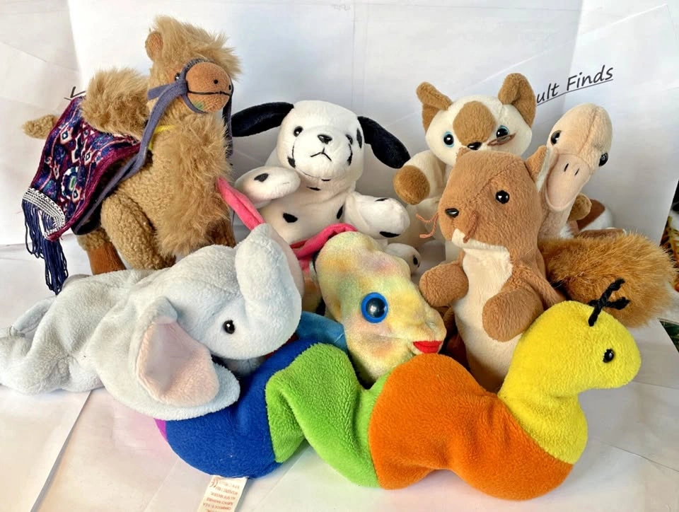 Vintage TY Beanie Babies Lot of 8 Pre-Owned plush dolls toys