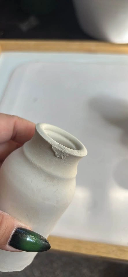 Set of 5 Small White Ceramic Bud Vases - photo 3