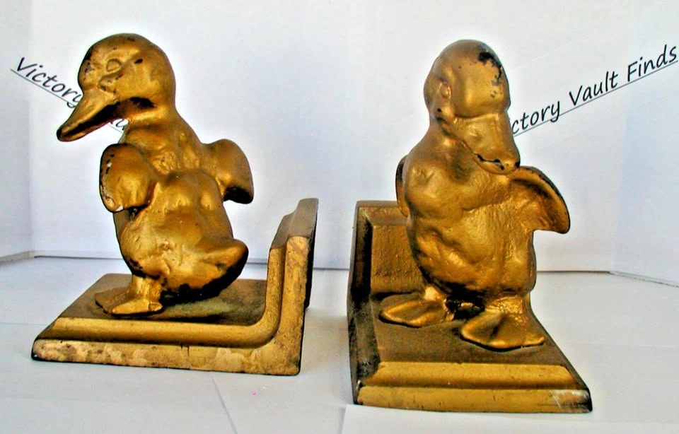 Vintage Duck Bronze colored Bookends