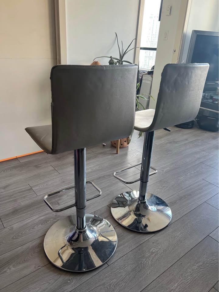 Bar stools - photo 2
