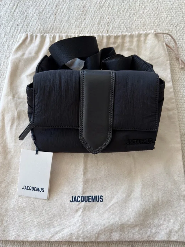 Jacquemus La Banane Bambino Belt Bag - Black