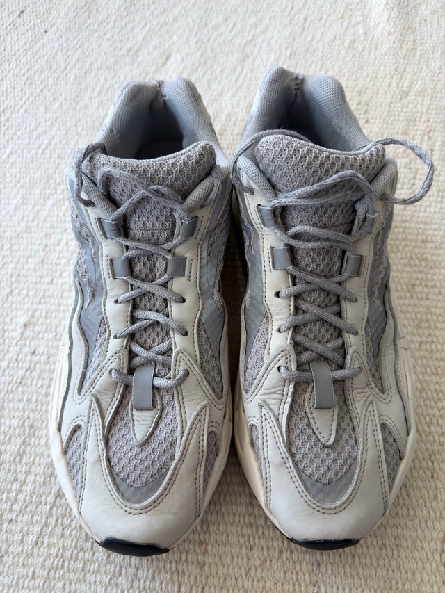 Adidas Yeezy Boost 700 V2 Static