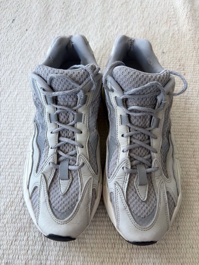 Adidas Yeezy Boost 700 V2 Static - photo 2