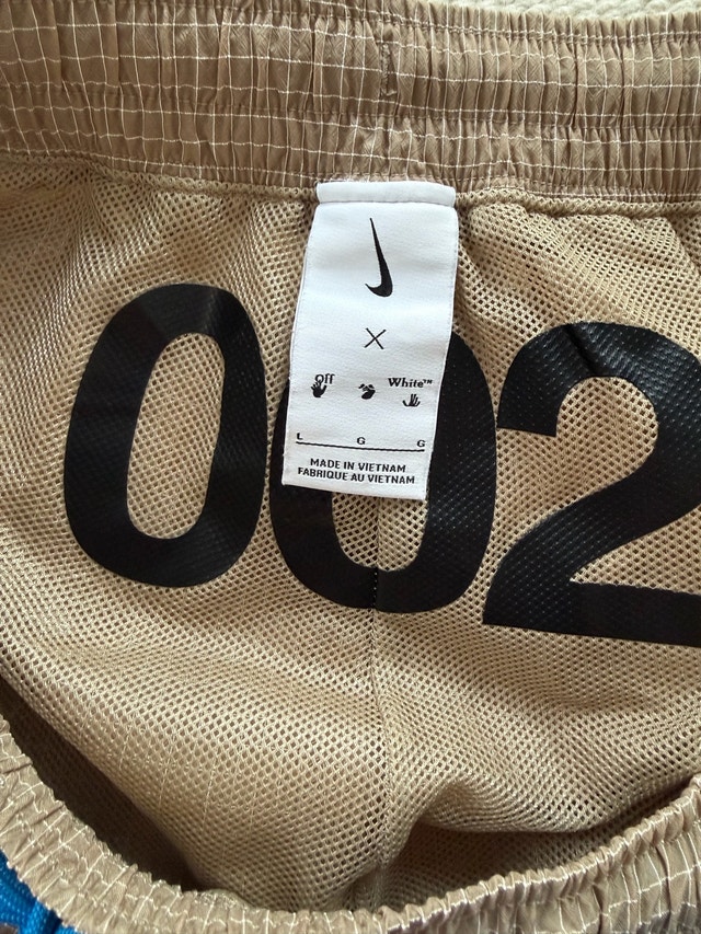 OFF-WHITE x Nike 002 Woven Shorts - photo 5