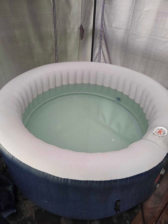 INFLATABLE HOT TUB 10X13 CANOPY LIGHTS CLEANERS FOAM MATS $800 - photo 2
