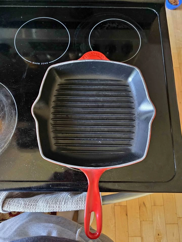 Le creuset pan