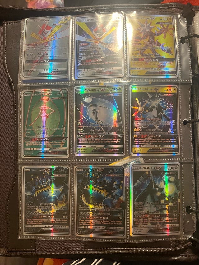 84 Pokémon card lot - photo 2