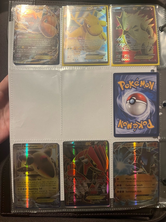 84 Pokémon card lot - photo 4