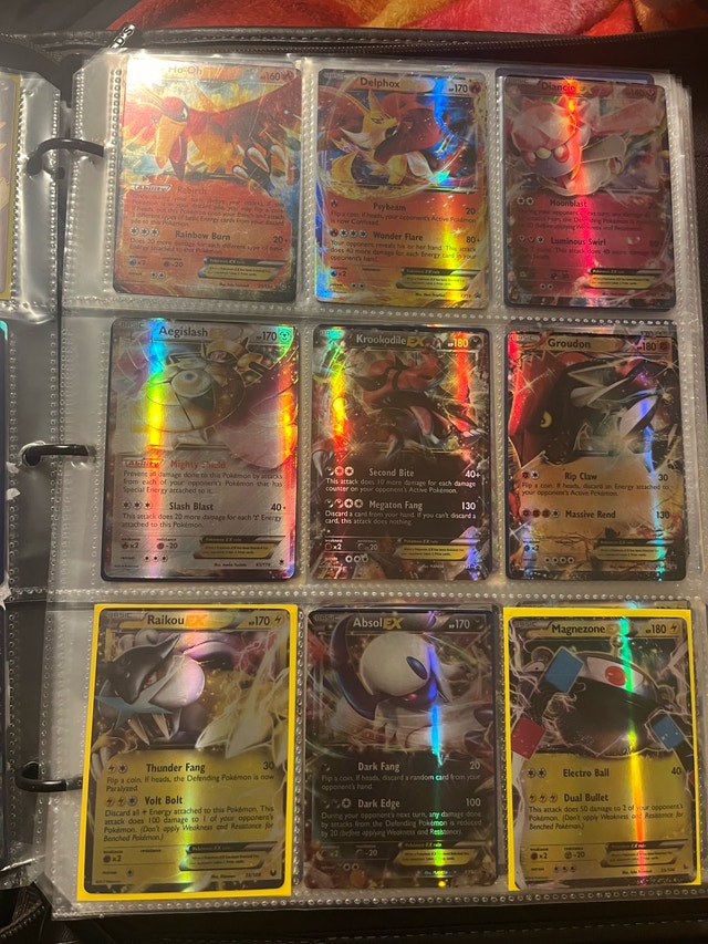 84 Pokémon card lot - photo 5