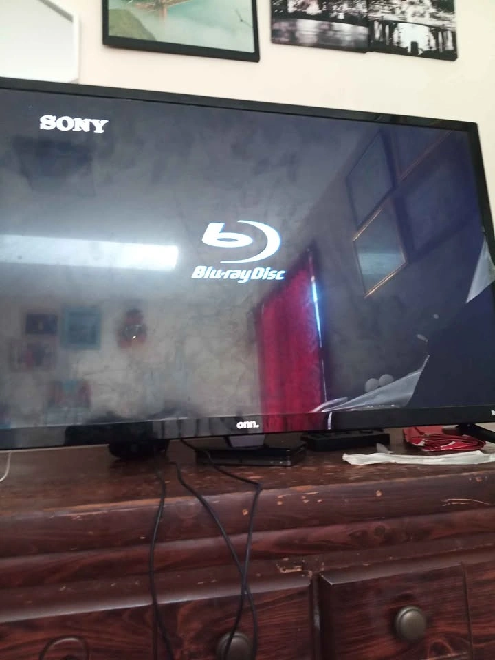 Sony Blu-Ray Player With Discs OBO - photo 4