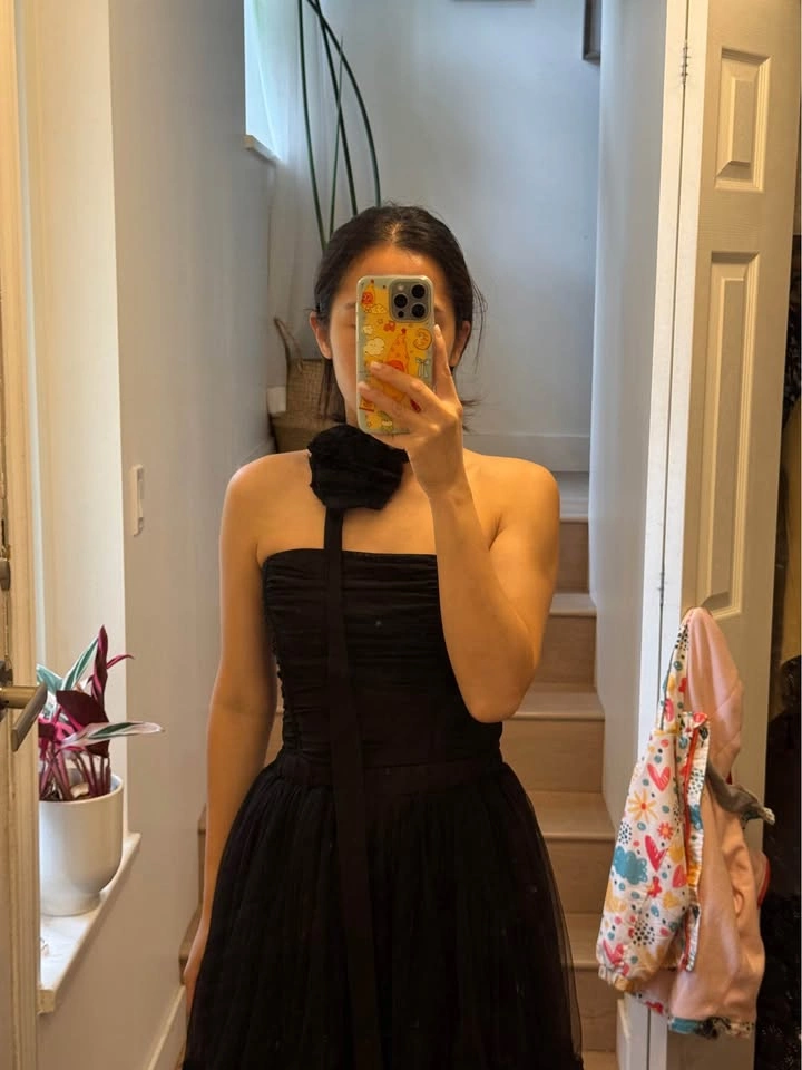 Black Tulle Midi Dress with Floral Neck Detail Tank Set - photo 4