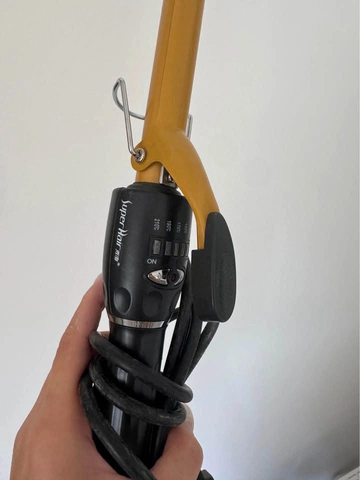 Diameter 19 SuperHair Curling Iron - photo 2