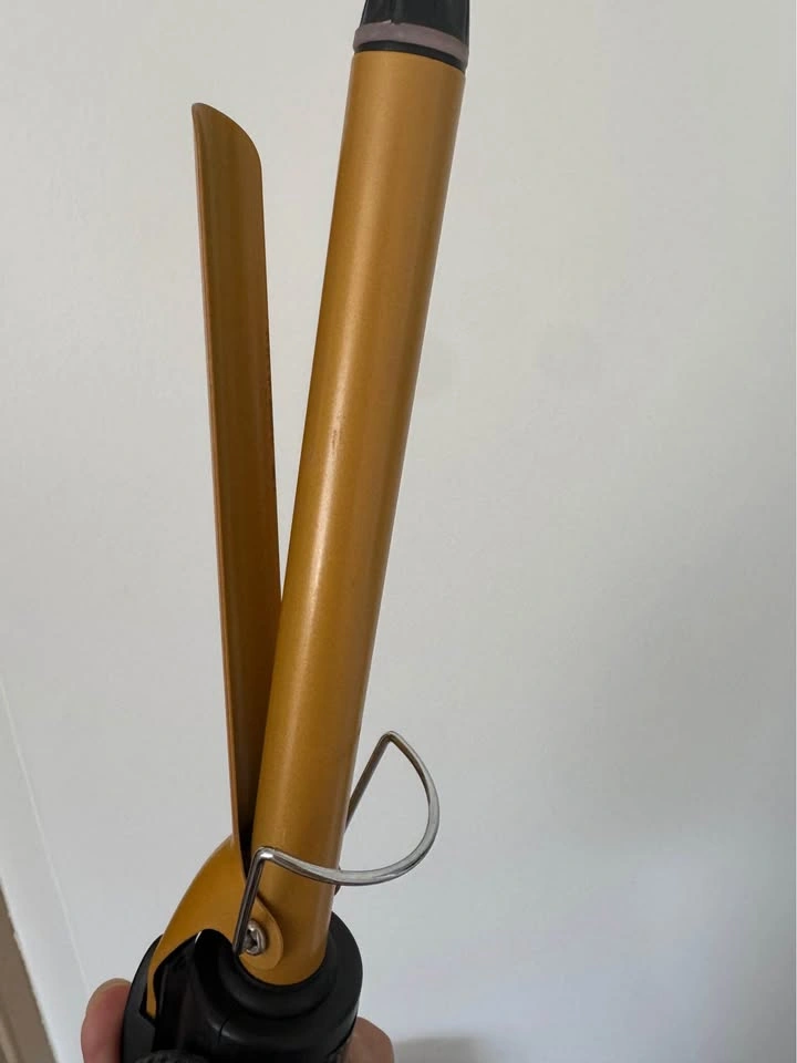 Diameter 19 SuperHair Curling Iron - photo 3