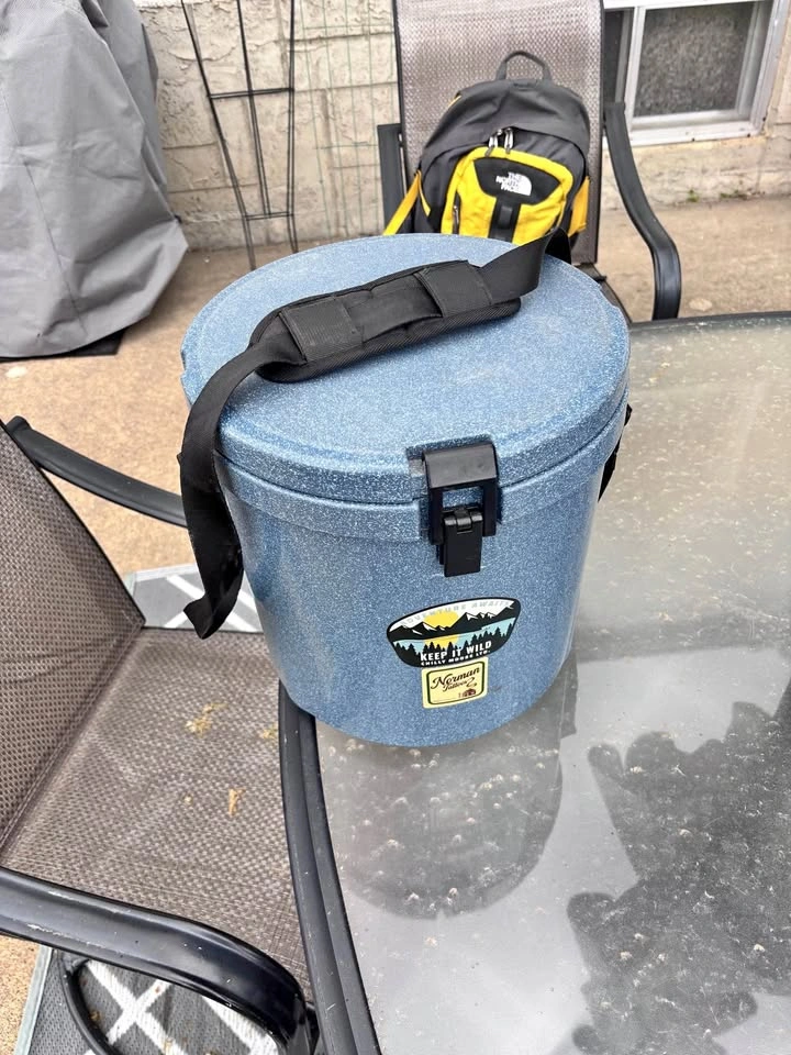 Chilly moose harbour bucket cooler 12L