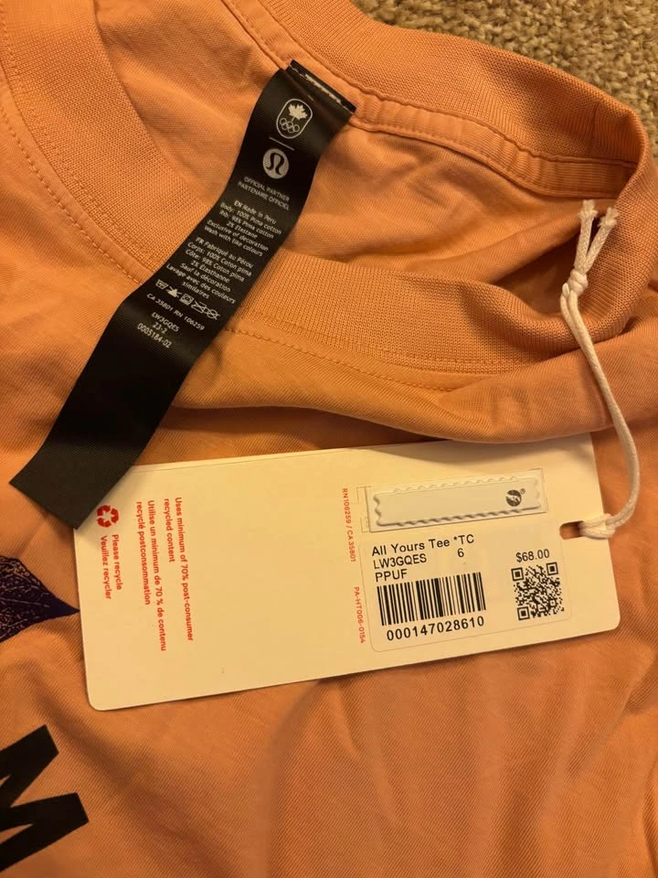 Brand new lululemon Women's limited edition team Canada skort - photo 5