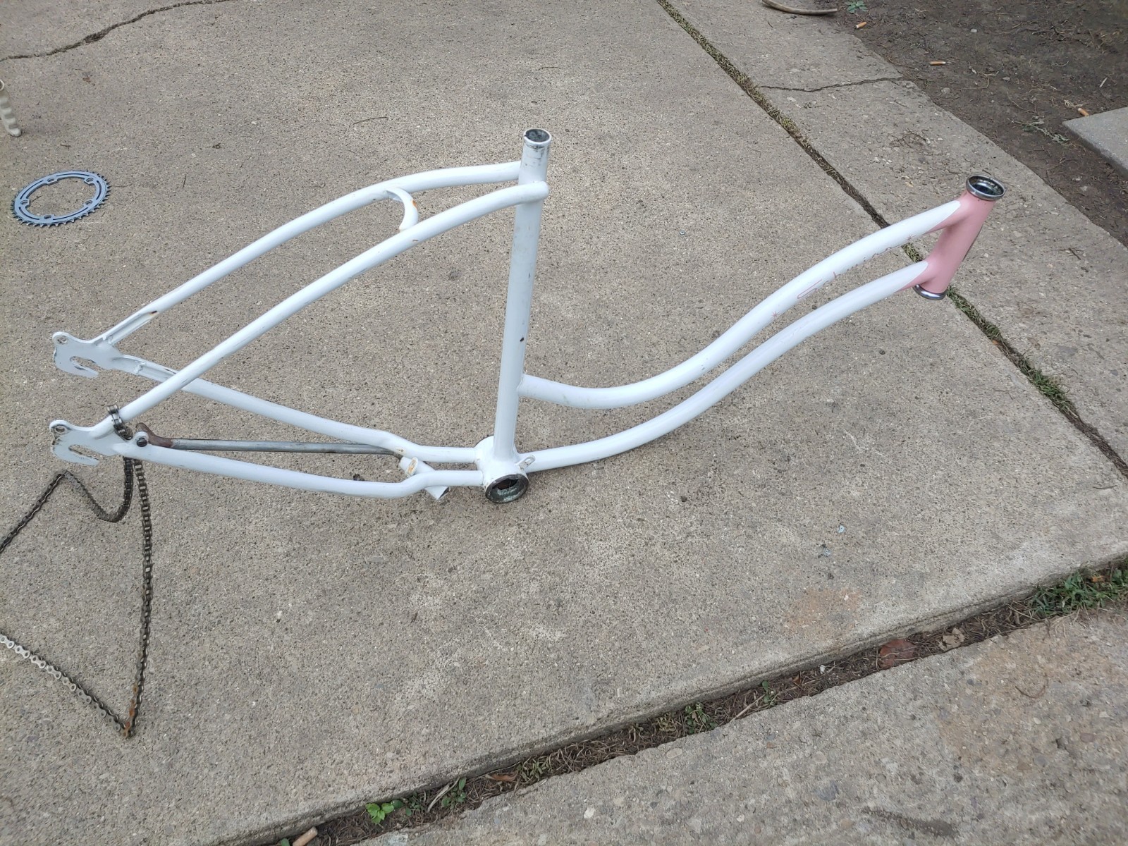 26in Schwinn Debbie Cruiser Frame - 1962 Era Redone Paint - photo 2