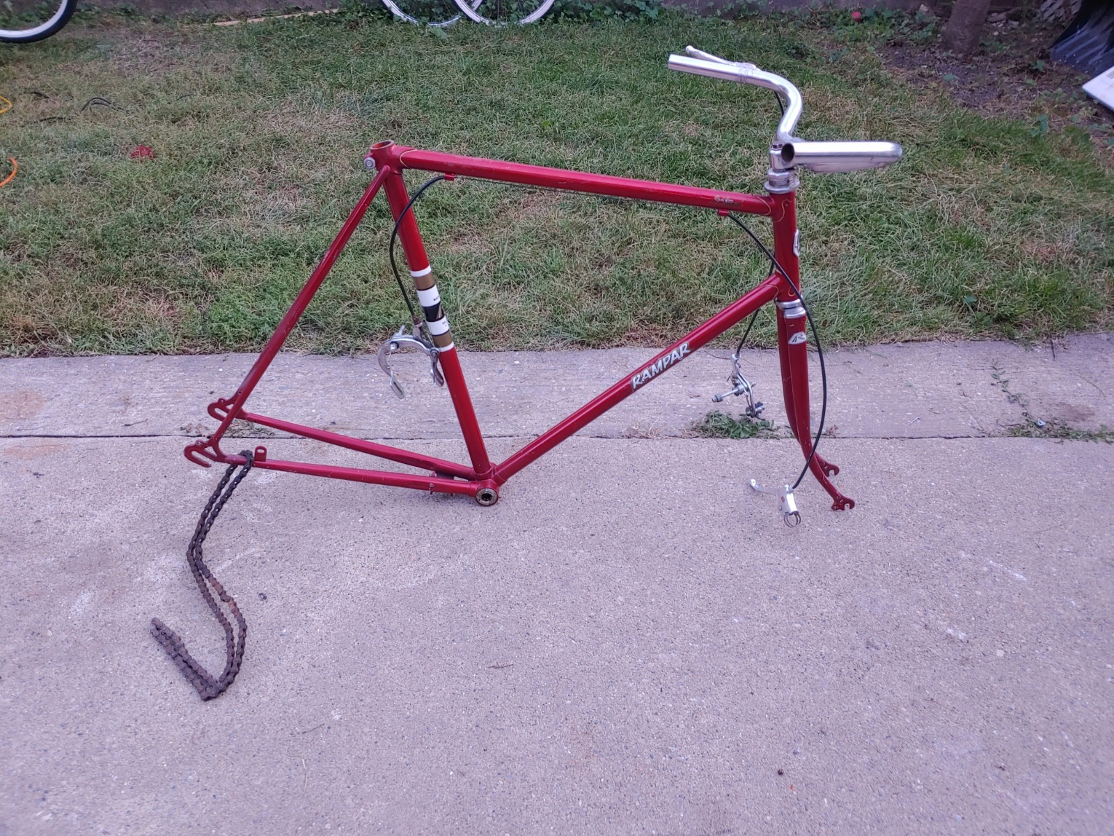 Vintage Raleigh Rampar 3 Speed 26in Bike Frame Set Up OEM Red