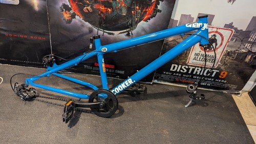 2016 Charge Cooker Bike Frame Setup Blue 24x4in 3/8 As Pictured