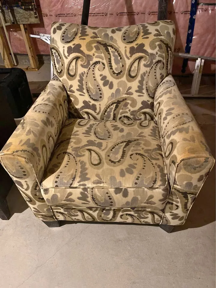 Sofa chair for free thumbnail