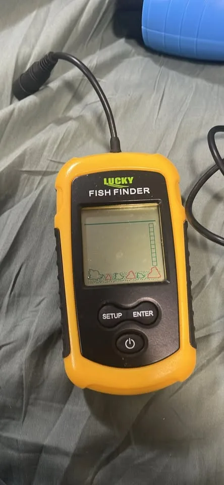 Lucky Fish Finder/Depth Sounder image indicator(2)