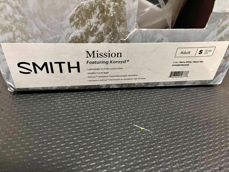Smith Optics Mission Ski Helmet