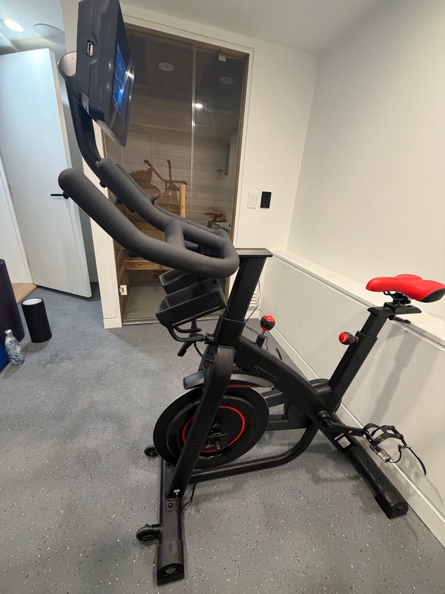 Bowflex C7 Exercise Bike with Touchscreen – Like New