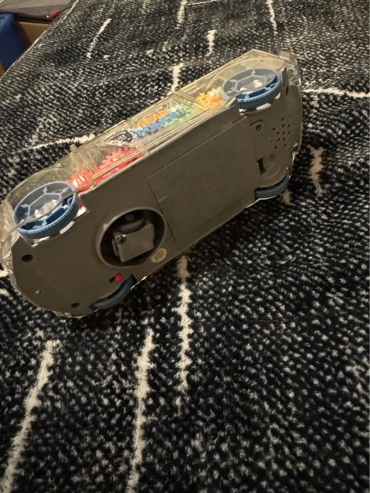 Transparent Gear Police Car Toy - photo 2