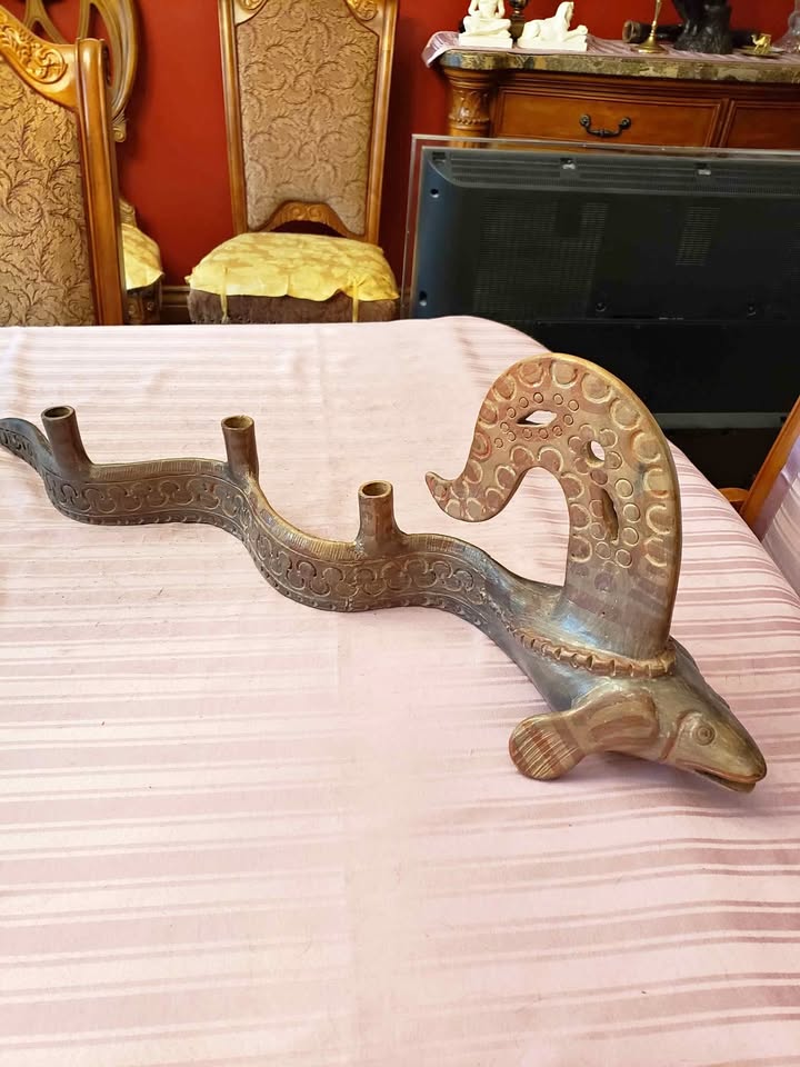 Decorative Candelaria Holder