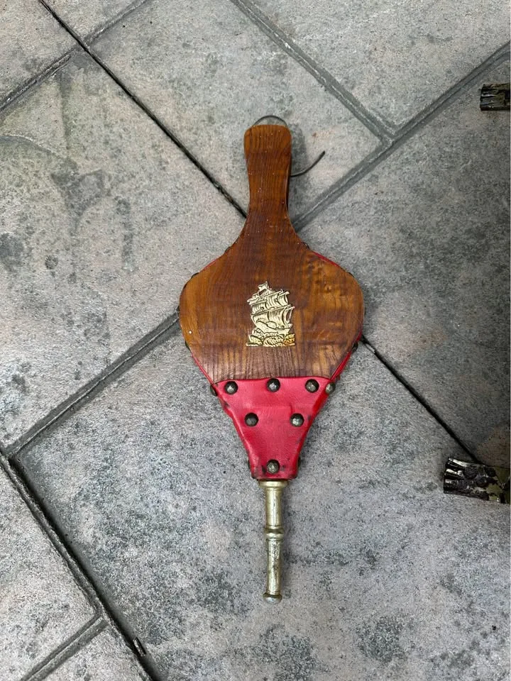 Fireplace Accessories image indicator(3)