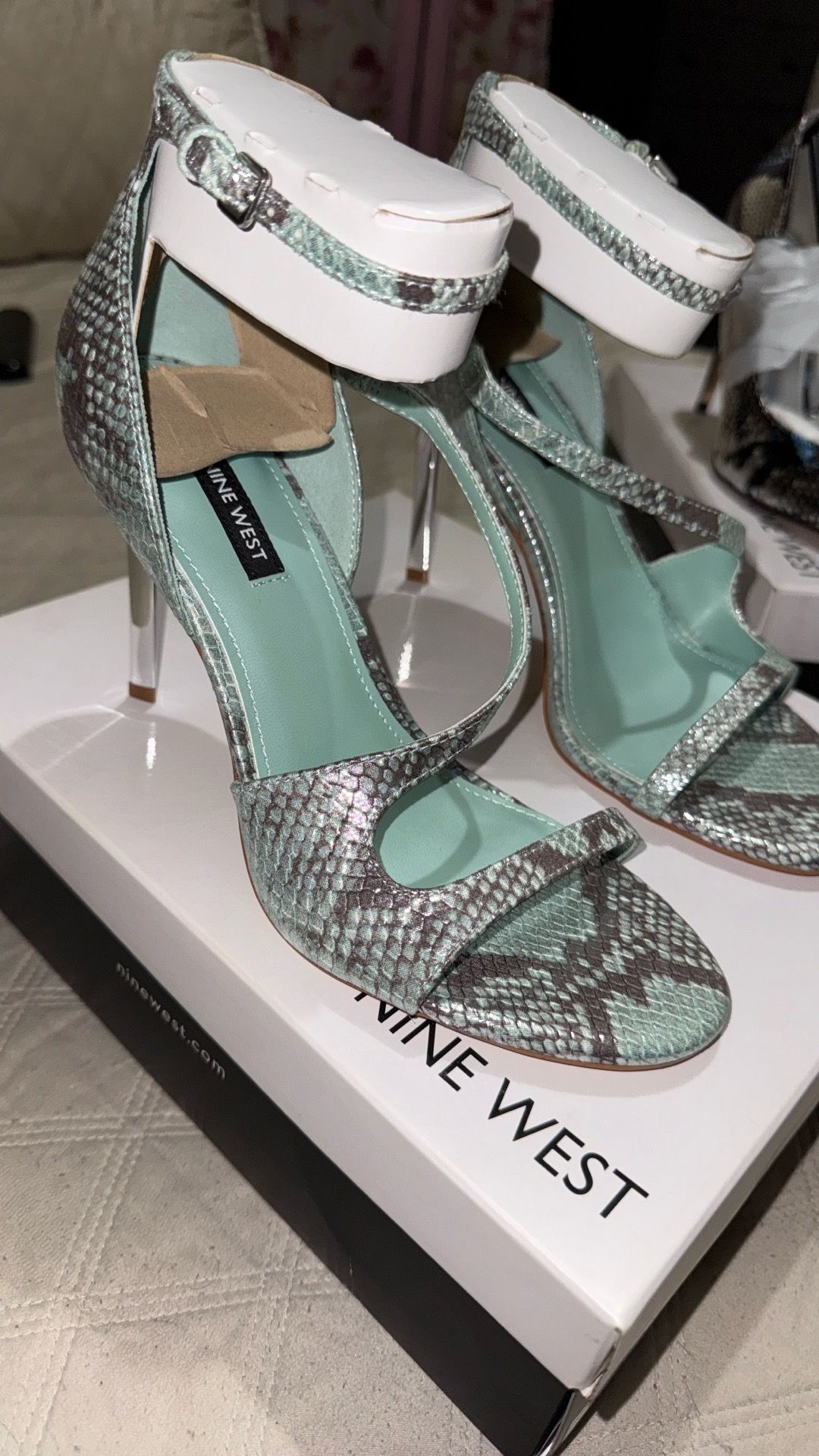Nine West 3.75 inch heels - Size 8.5 - photo 2