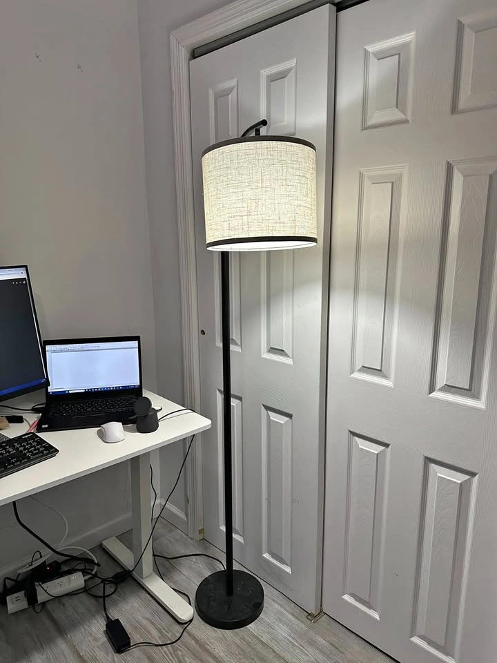 Floor lamp