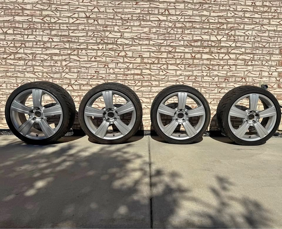 18” Rims & Tires Set of 4 - 5 Lug