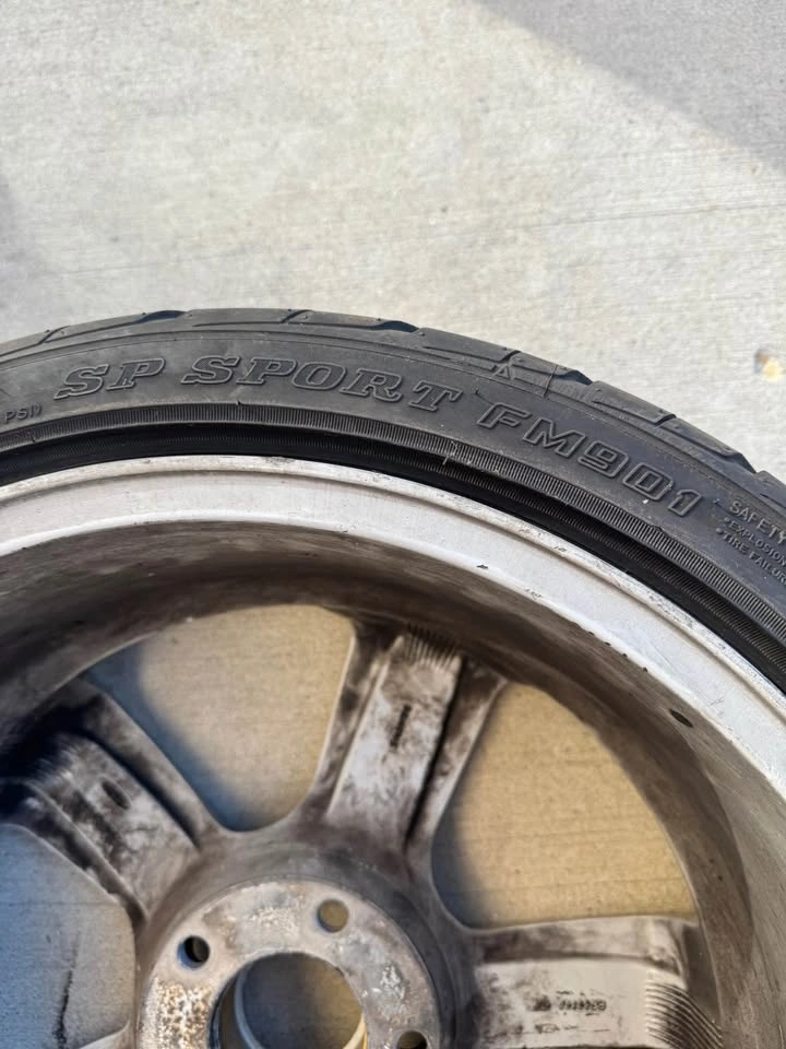 18” Rims & Tires Set of 4 - 5 Lug - photo 5