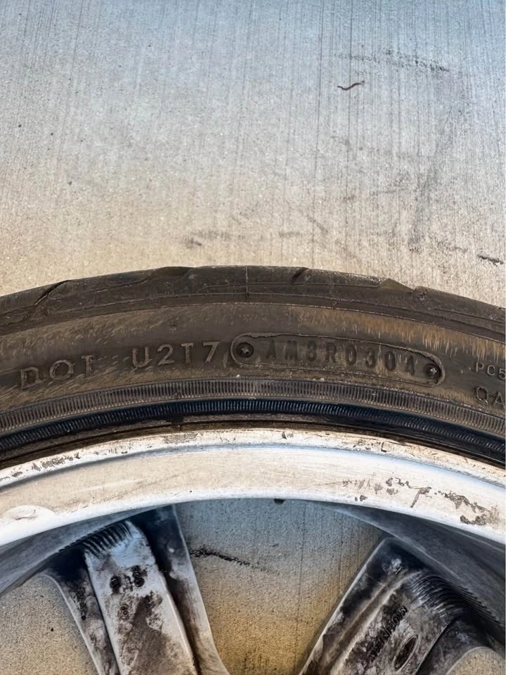 18” 5-Lug Alloy Wheels & Tires Set of 4 – Center Caps Included - photo 5