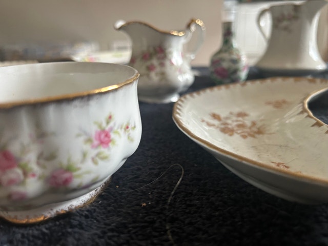 Vintage Porcelain Tea Set Collection - photo 2