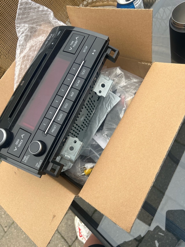 Toyota JBL Car Stereo Head Unit 86120-0C320 - photo 2