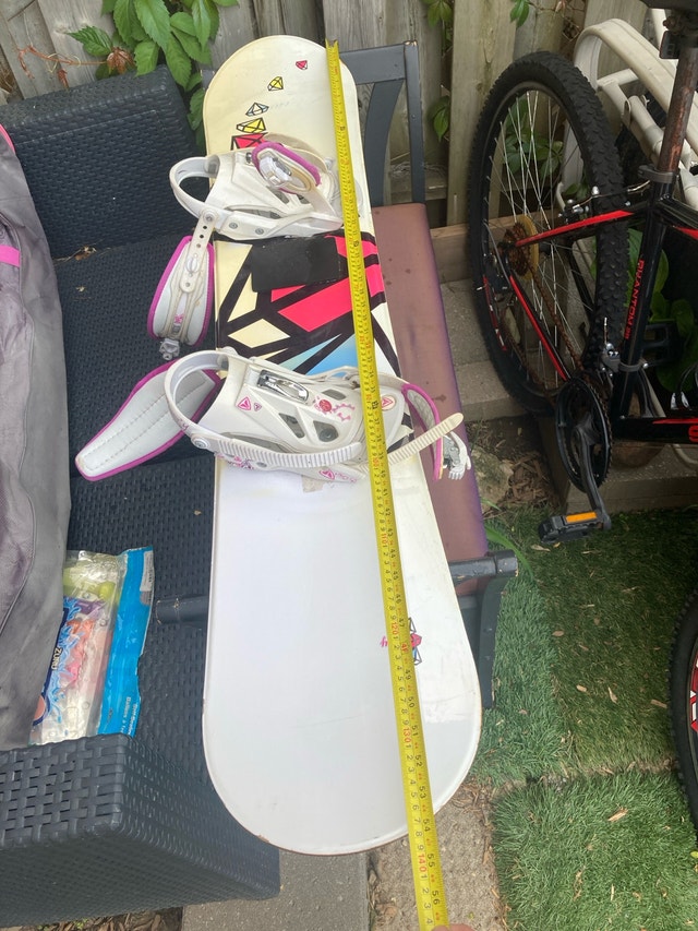 Snowboard with bindings and bag - photo 3