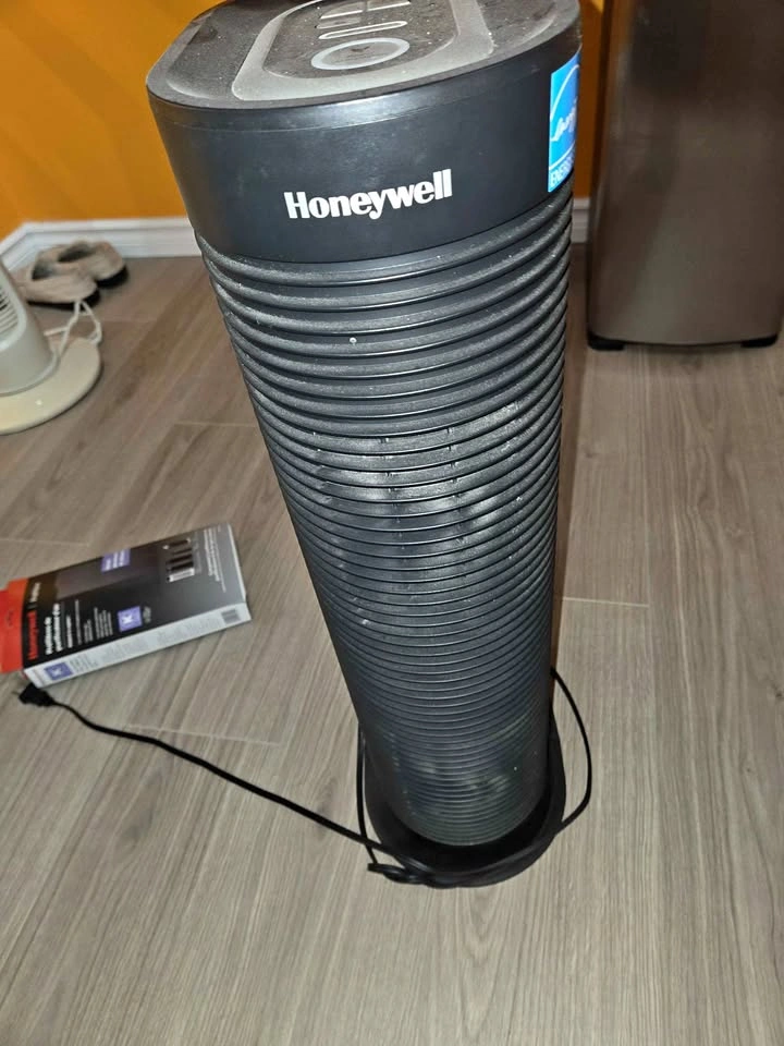 Honeywell AirGenius Tower Air Purifier